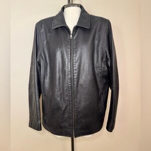 Eddie Bauer Women’s Black Leather Jacket
Tall XL